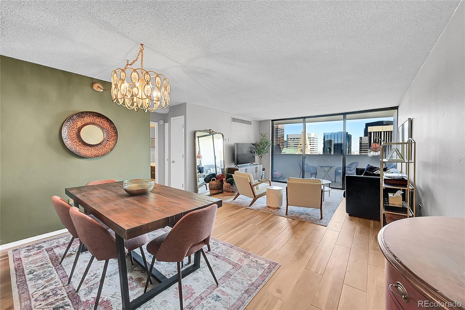 MLS Image #4 for 1020  15th street 27e,denver, Colorado