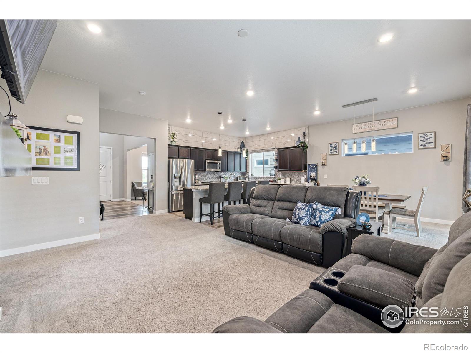 MLS Image #5 for 817  wind river court,brighton, Colorado