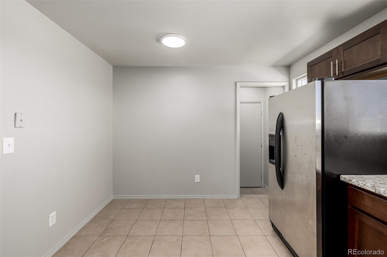 MLS Image #13 for 1502 s queen street,denver, Colorado