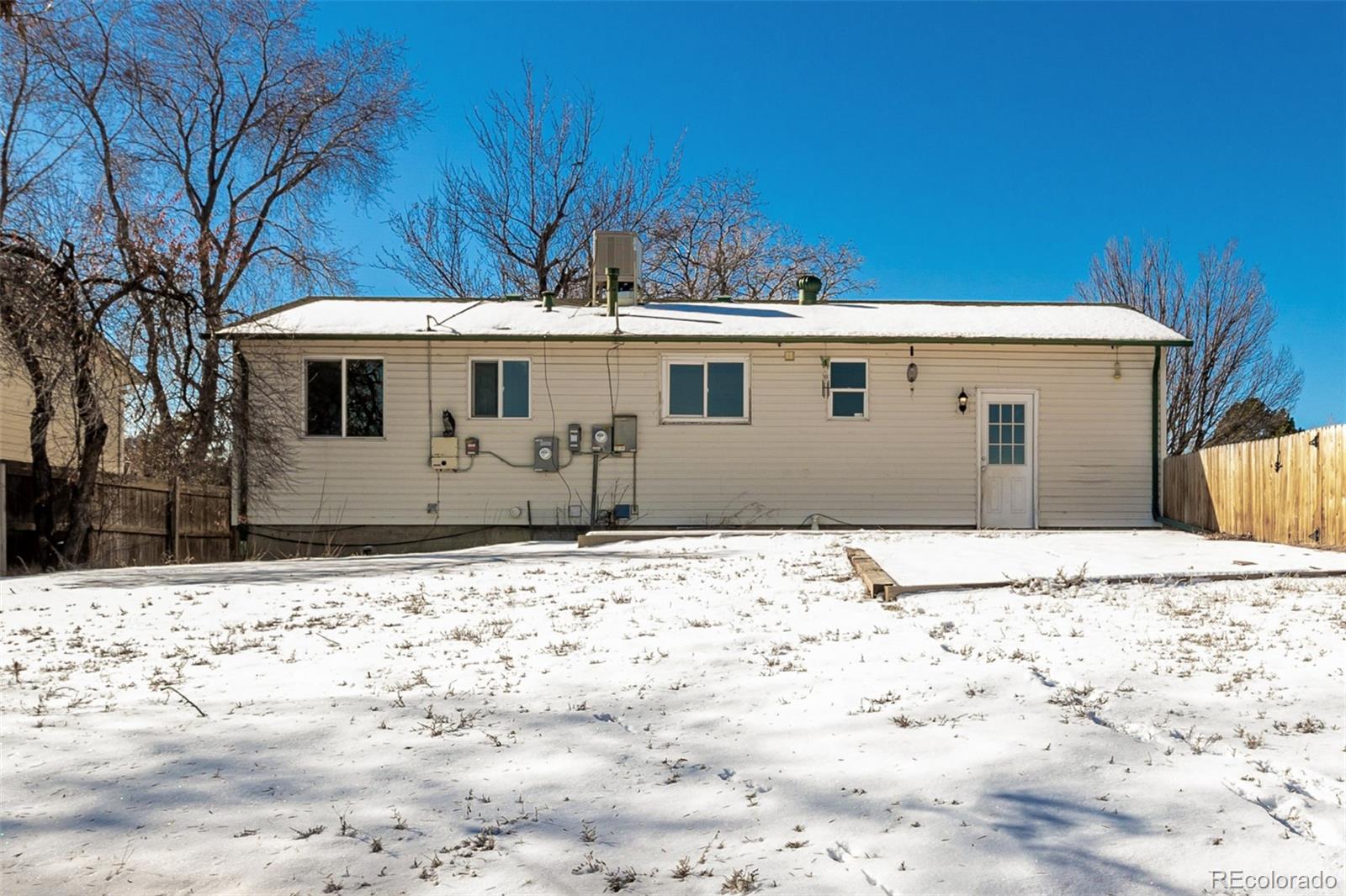 MLS Image #36 for 1502 s queen street,denver, Colorado