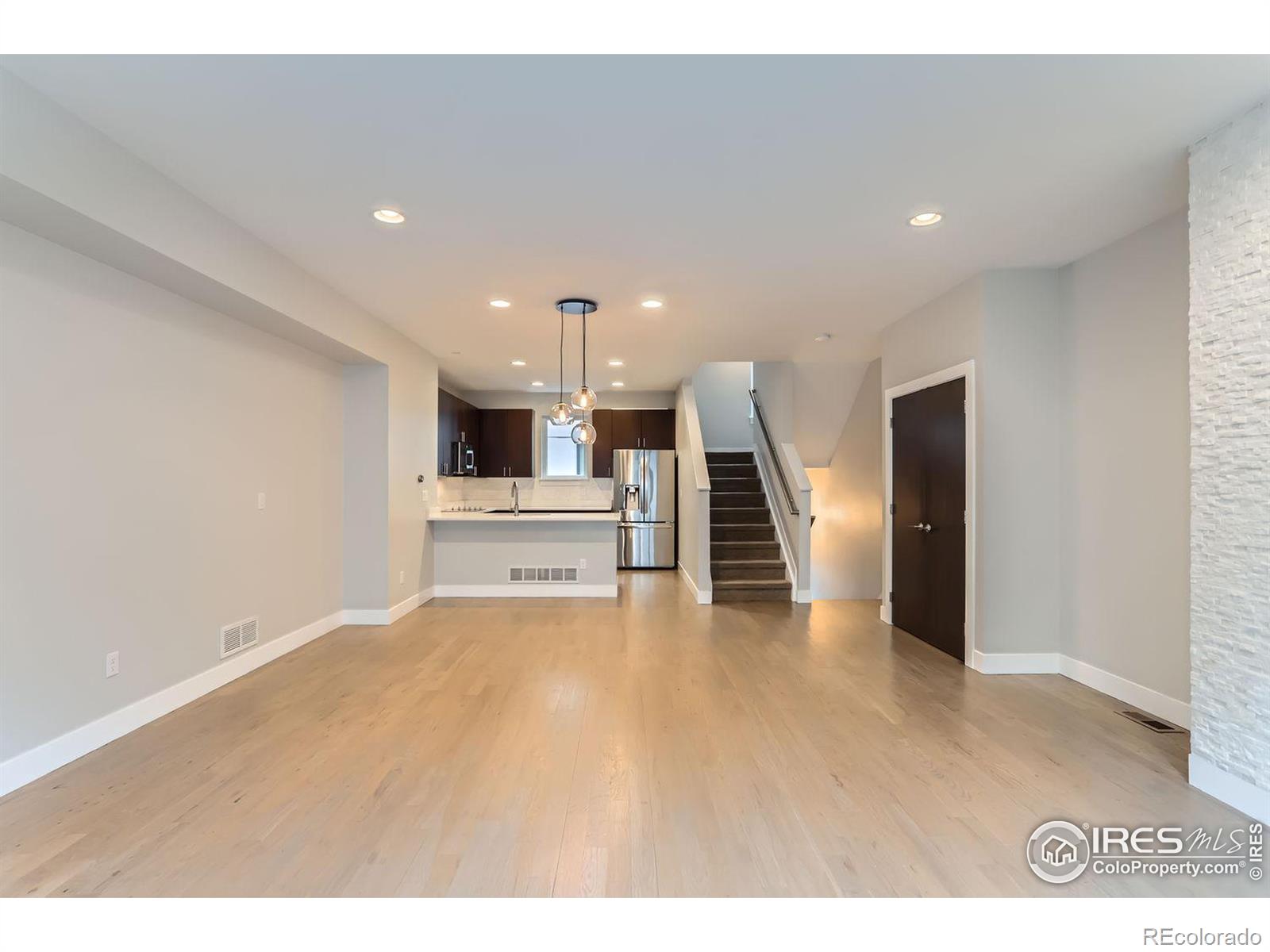 MLS Image #2 for 3150  vallejo street,denver, Colorado