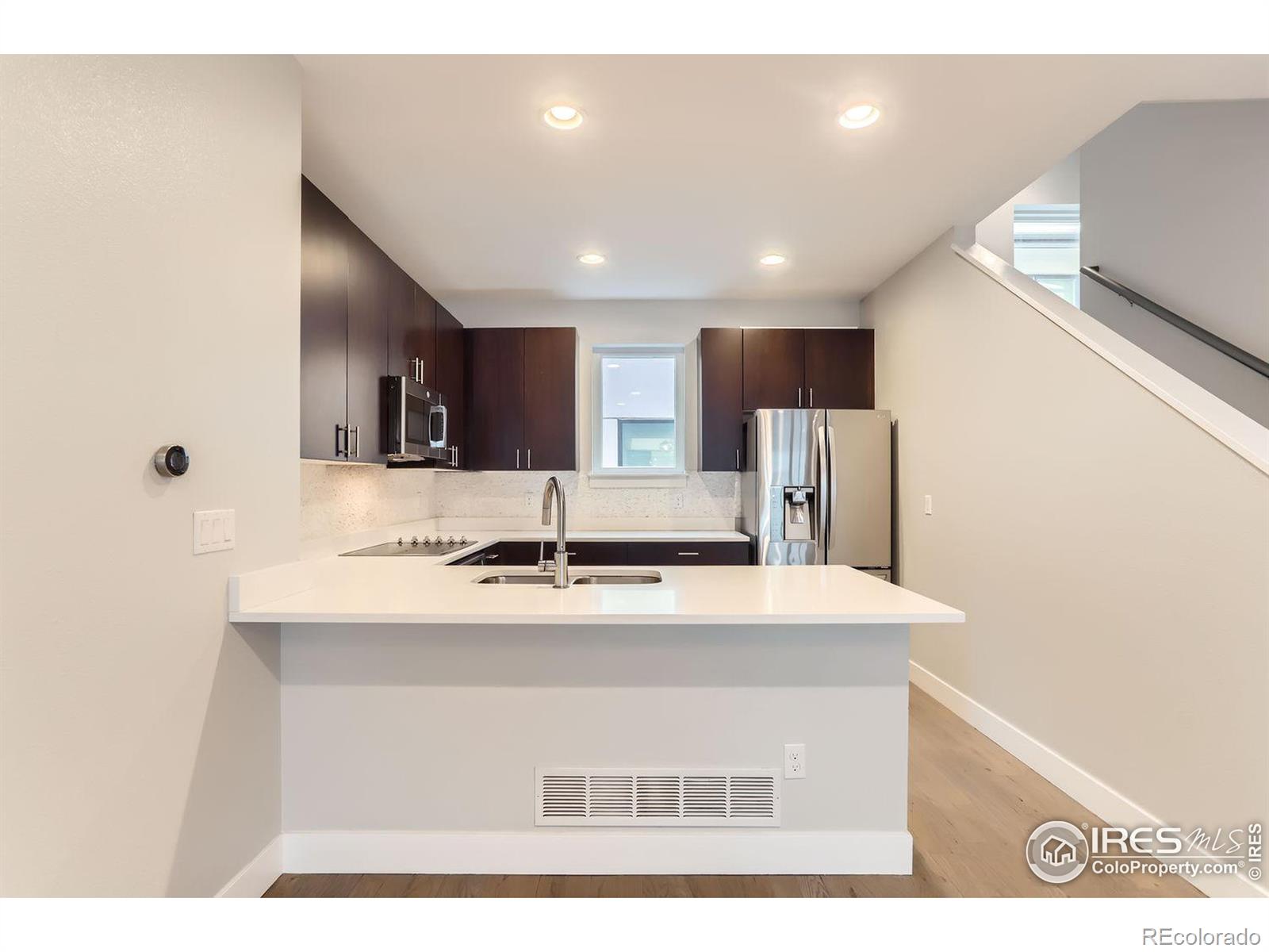 MLS Image #5 for 3150  vallejo street,denver, Colorado