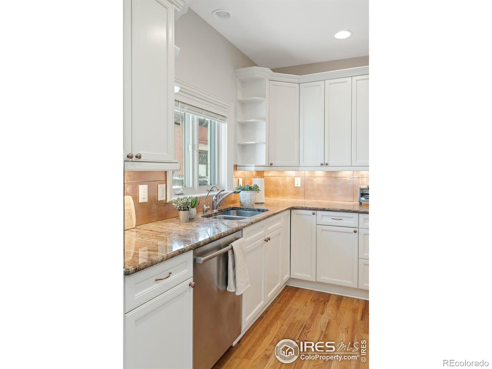 MLS Image #14 for 833  spruce street,boulder, Colorado