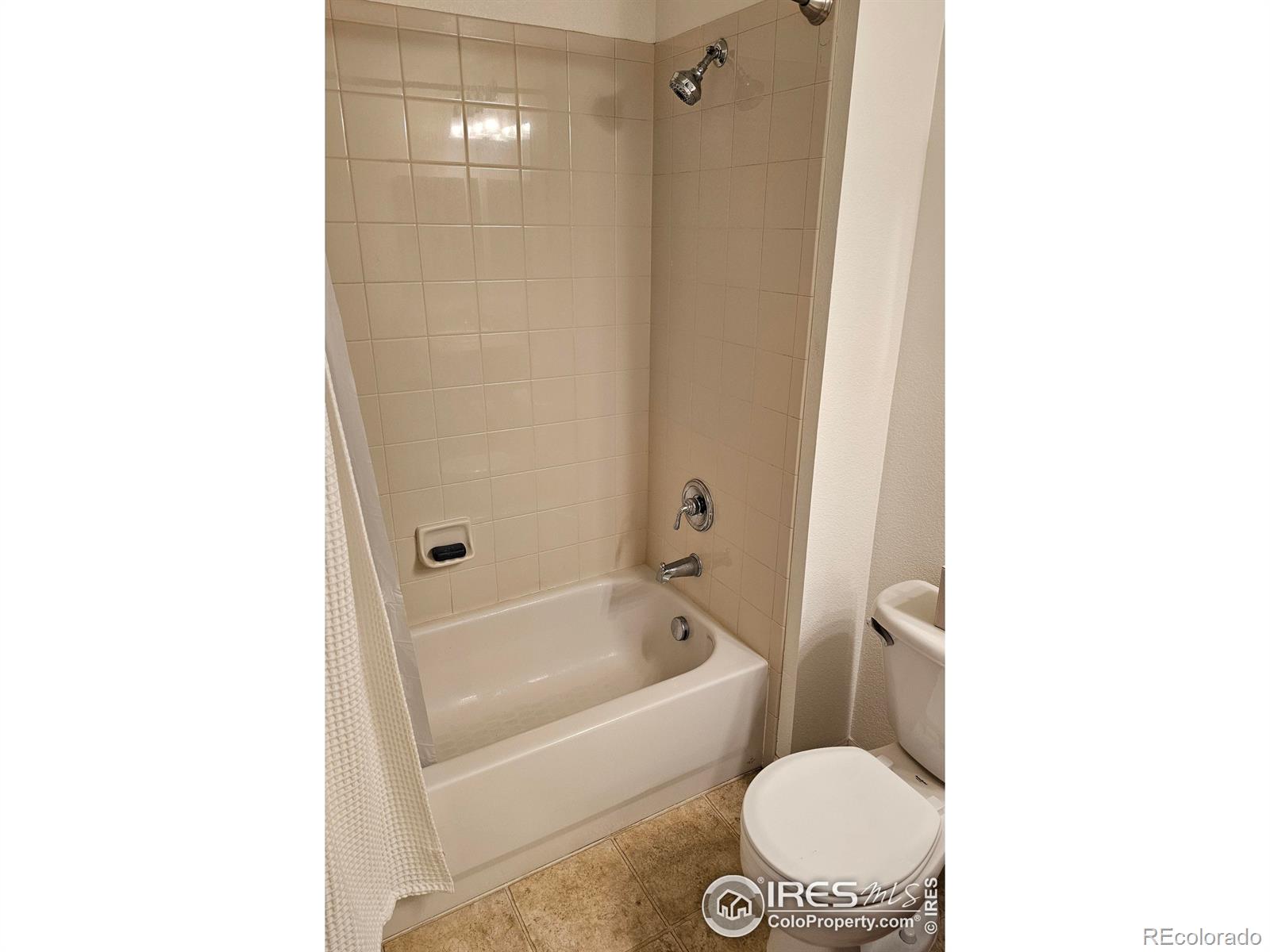 MLS Image #26 for 14167  sun blaze loop,broomfield, Colorado