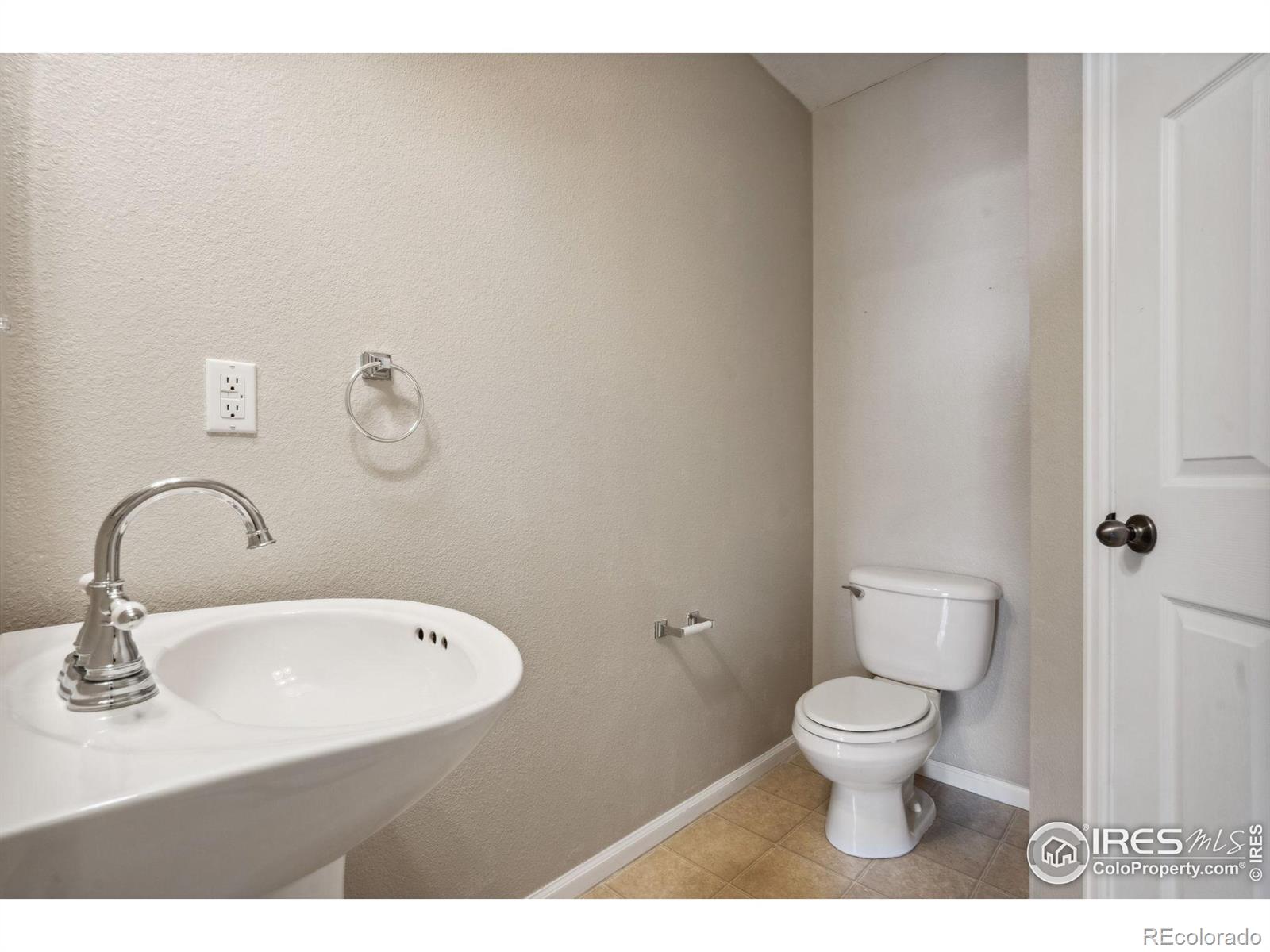 MLS Image #16 for 230  carina circle,loveland, Colorado