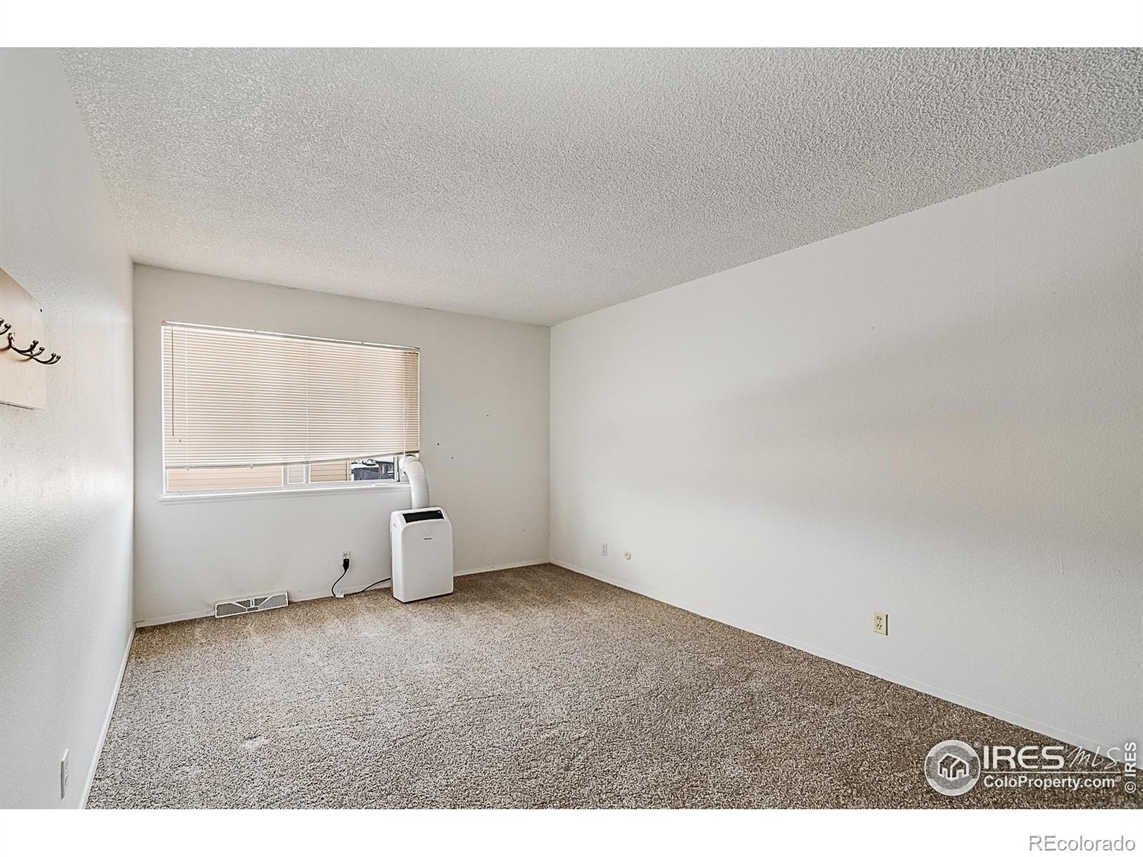 MLS Image #11 for 1040  coronado parkway,denver, Colorado