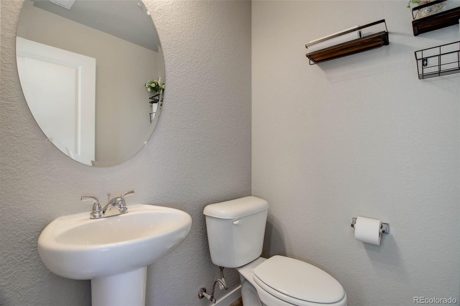 MLS Image #29 for 28418 e 8th place,watkins, Colorado