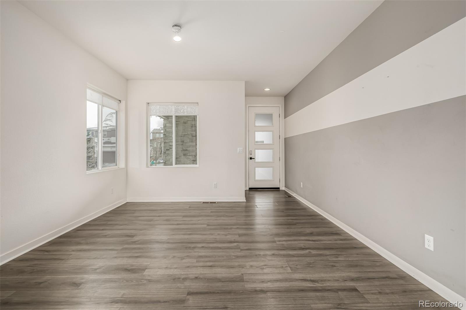 MLS Image #4 for 10081  truckee street,commerce city, Colorado
