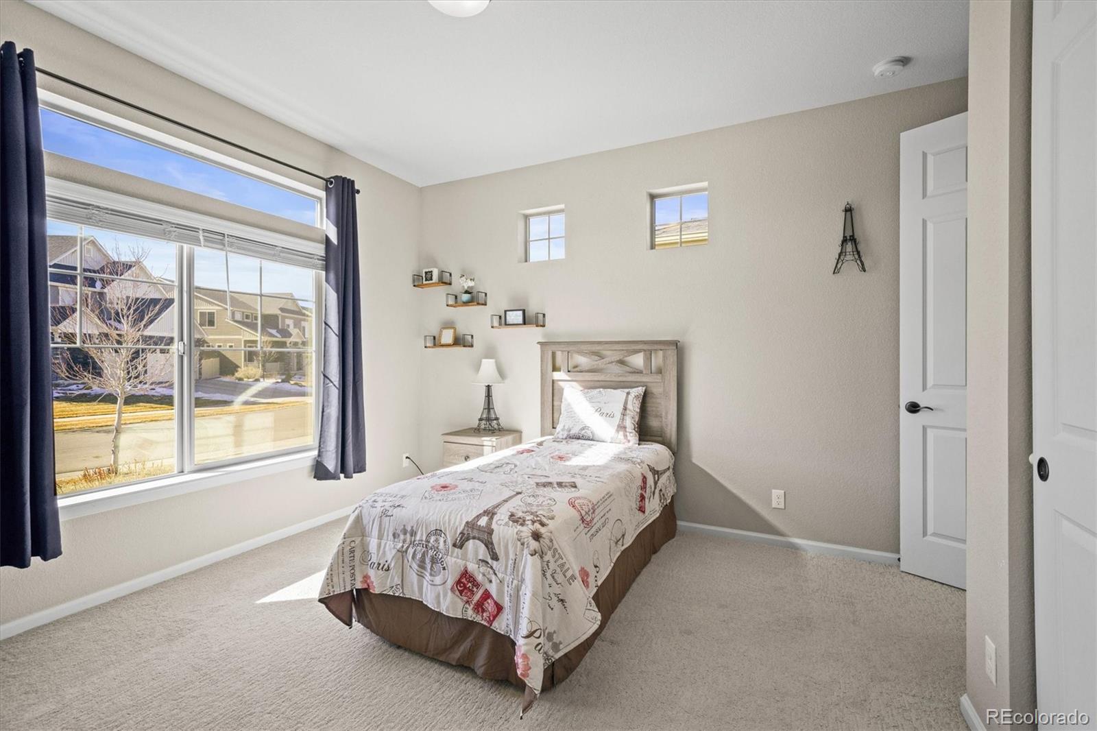 MLS Image #29 for 20783 e 50th place,denver, Colorado