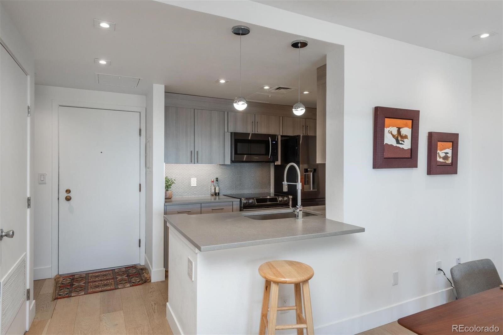 MLS Image #6 for 800 n pearl street,denver, Colorado