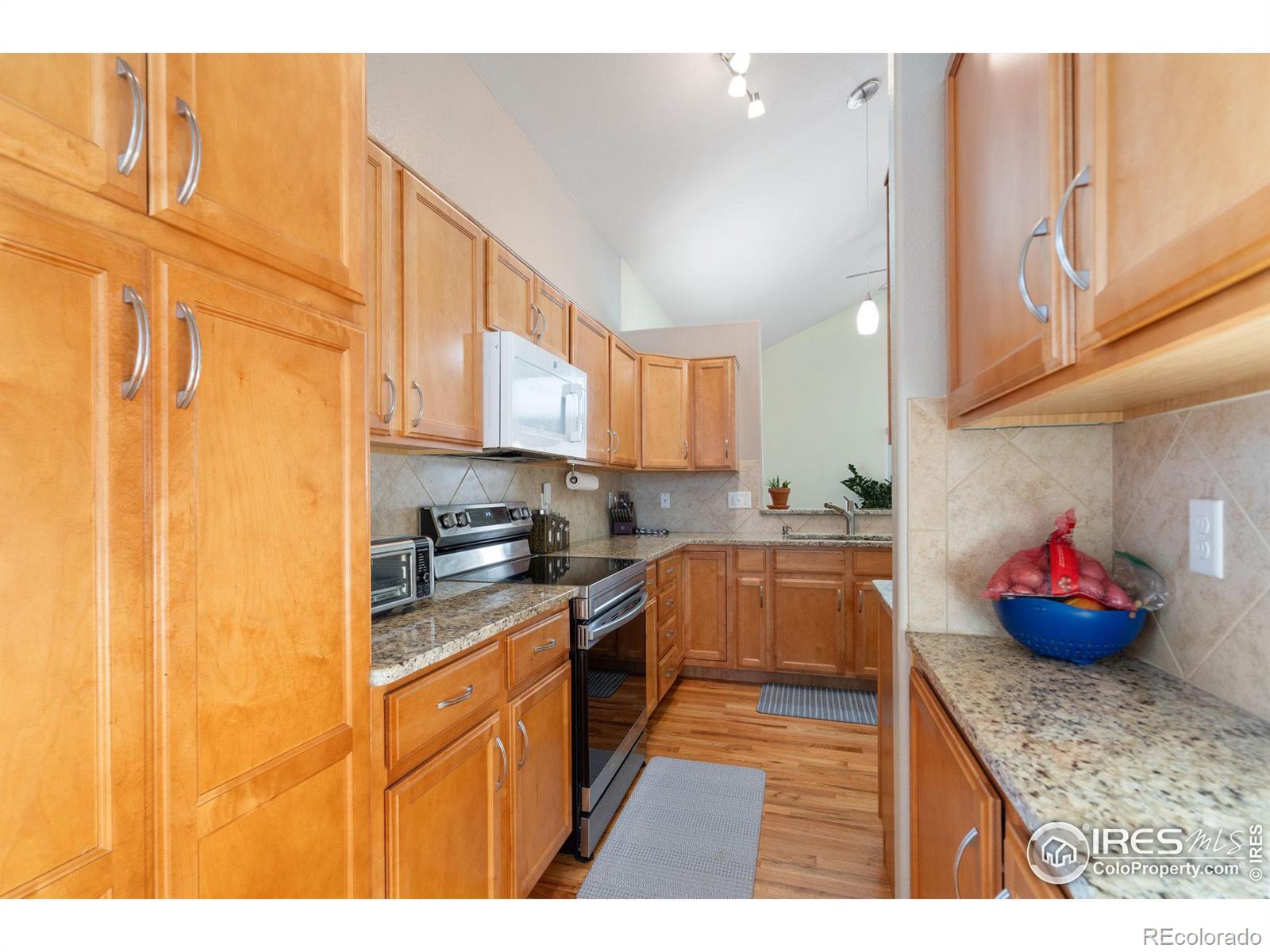 MLS Image #10 for 2603  milton lane,fort collins, Colorado