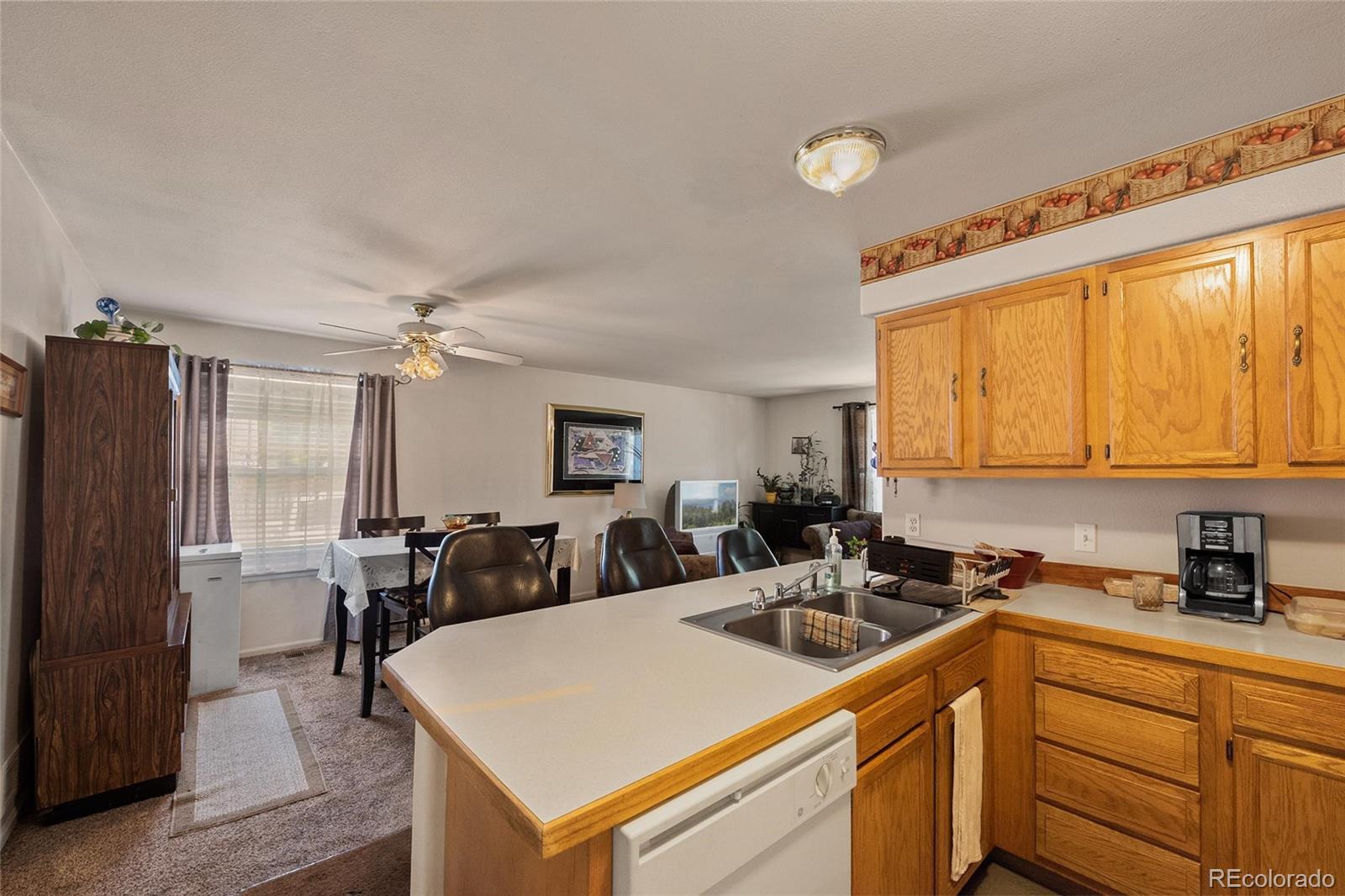 MLS Image #8 for 220 s julian street,denver, Colorado