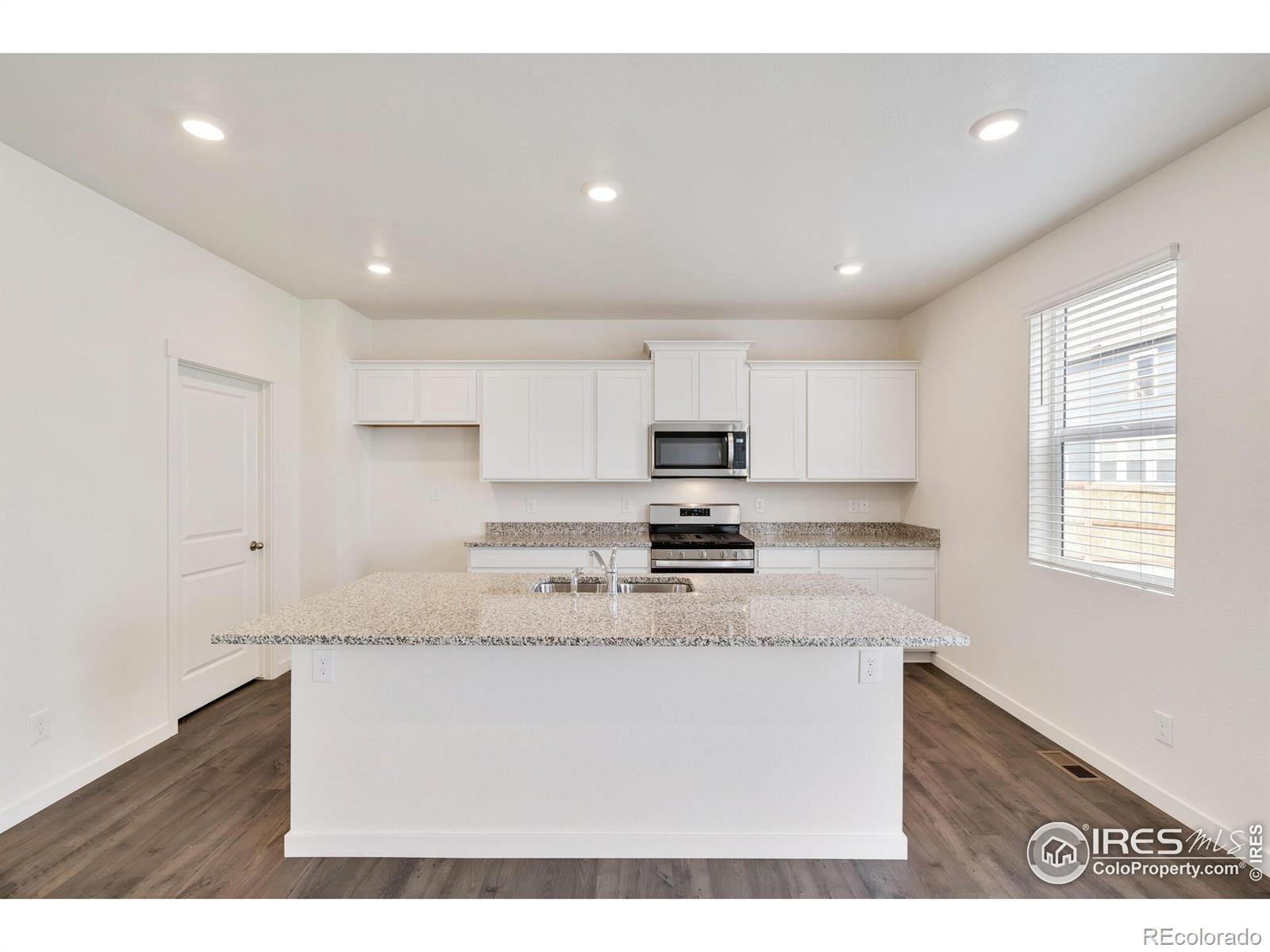 MLS Image #14 for 6321  coralbell street,wellington, Colorado