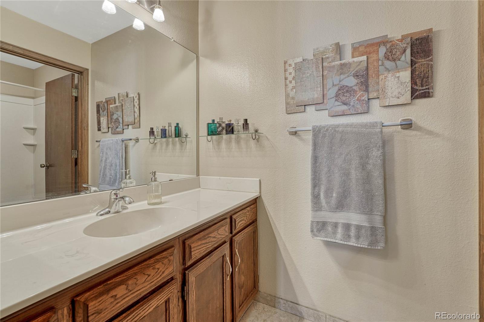 MLS Image #28 for 10754 e maplewood place,englewood, Colorado