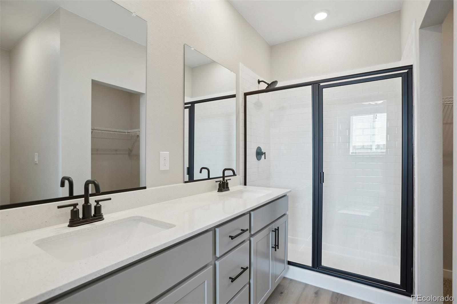 MLS Image #5 for 9463  yampa court,commerce city, Colorado
