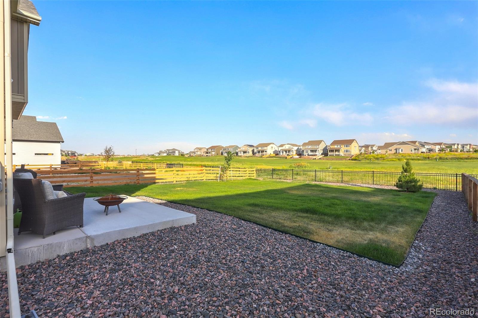 MLS Image #3 for 16198 e 111th place,commerce city, Colorado