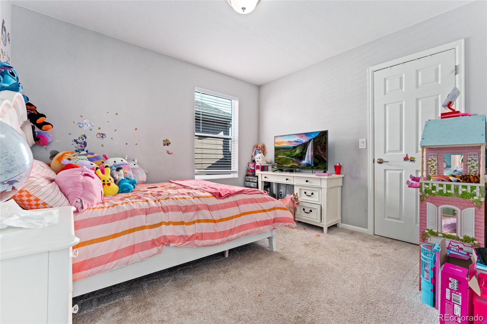 MLS Image #20 for 15842 e warner drive,denver, Colorado