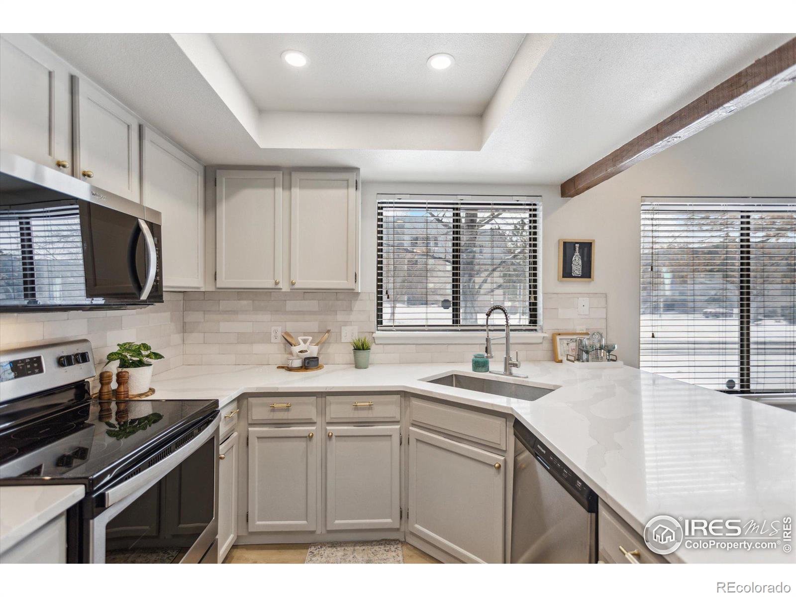 MLS Image #8 for 2685 s dayton way,denver, Colorado