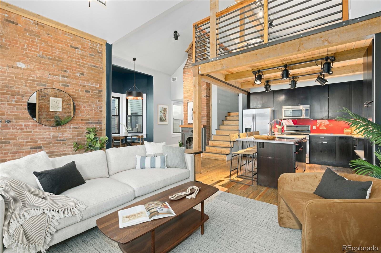 MLS Image #10 for 3260  curtis street,denver, Colorado