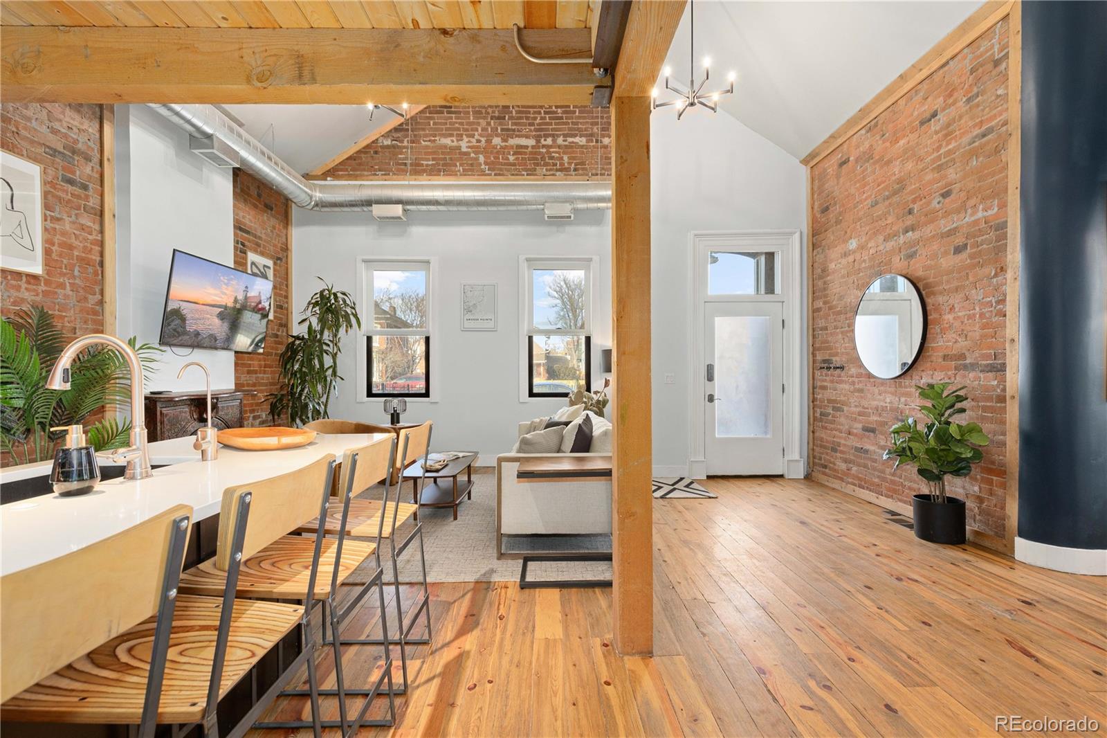 MLS Image #19 for 3260  curtis street,denver, Colorado