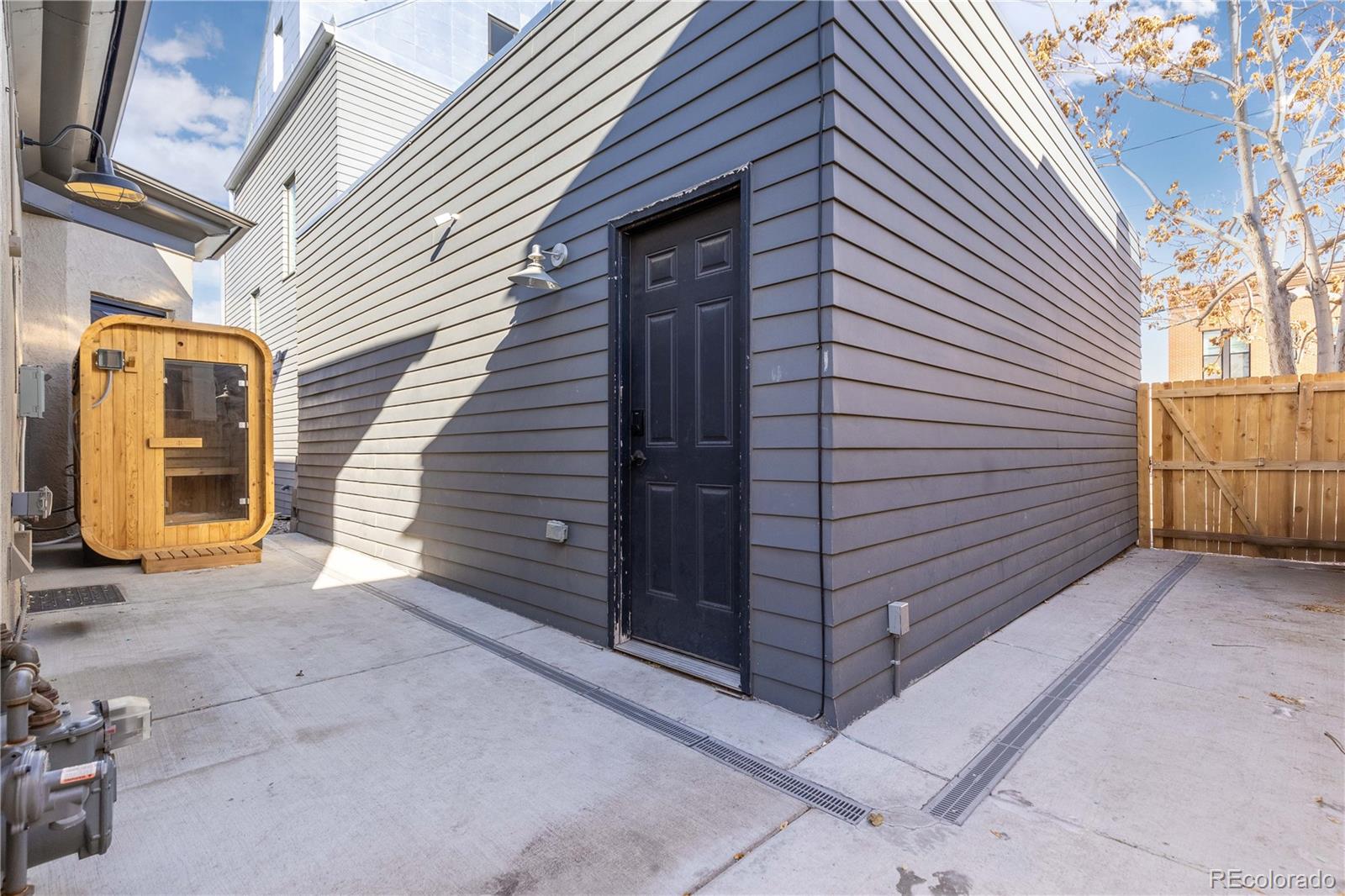 MLS Image #40 for 3260  curtis street,denver, Colorado