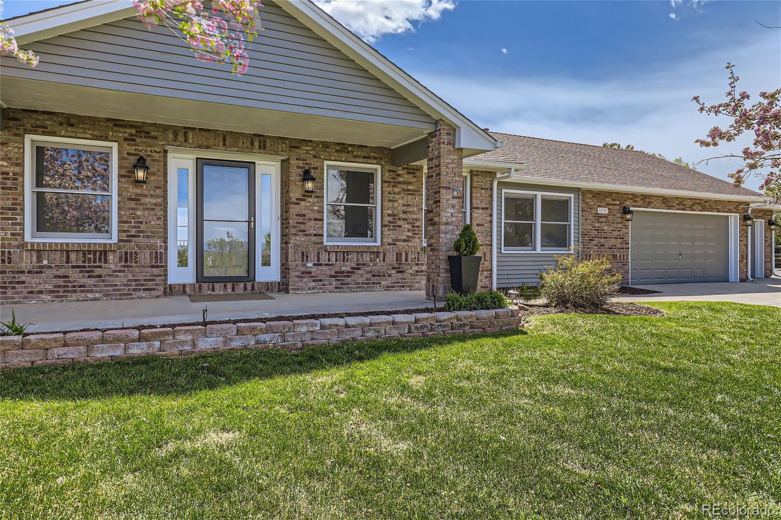 MLS Image #2 for 11592  lewistown street,commerce city, Colorado