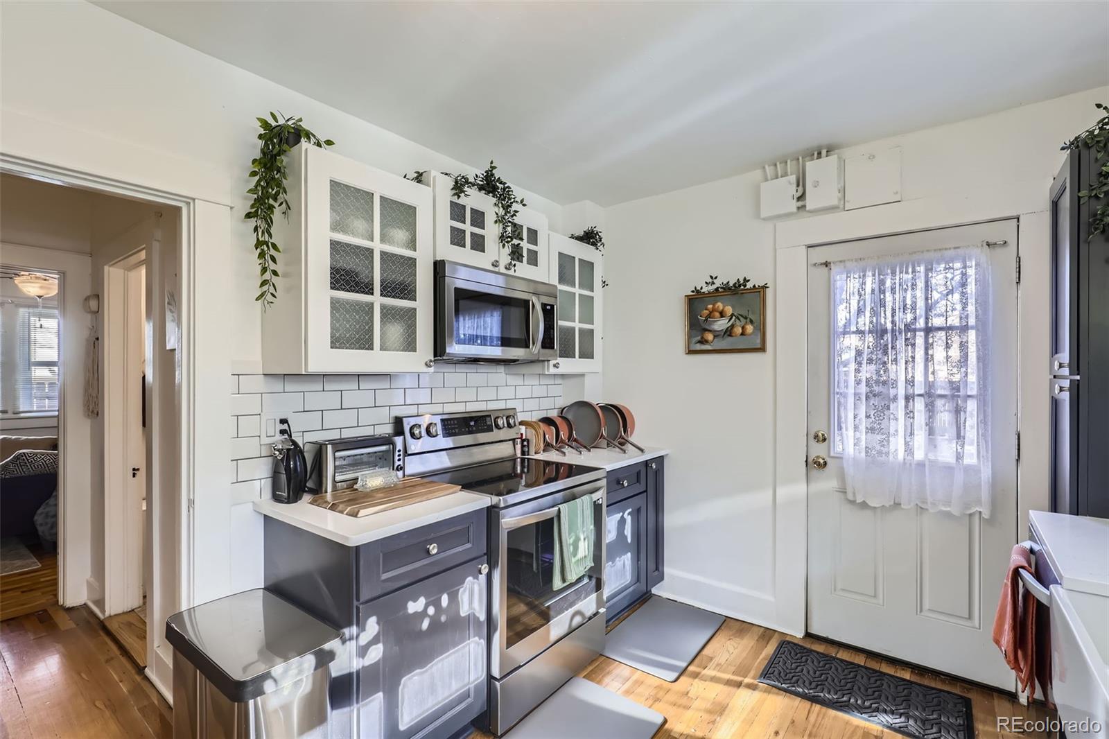 MLS Image #10 for 4336  thompson court,denver, Colorado