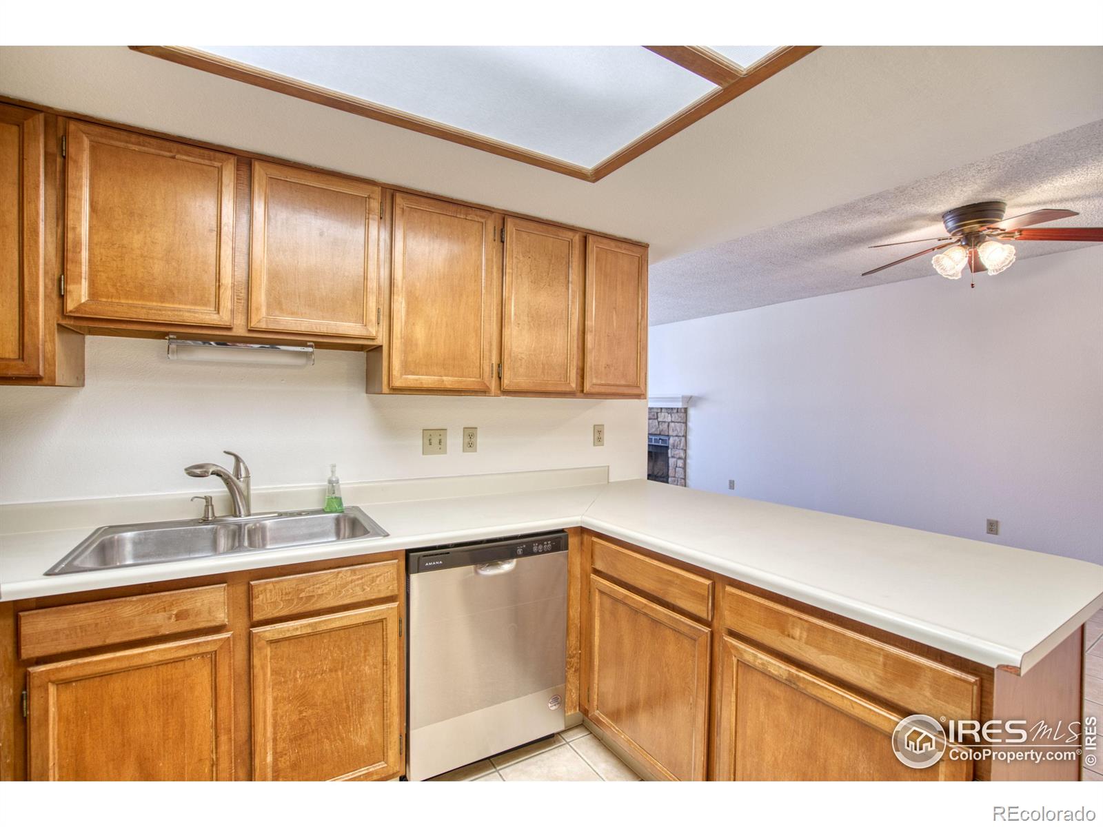 MLS Image #13 for 8428  everett way,arvada, Colorado