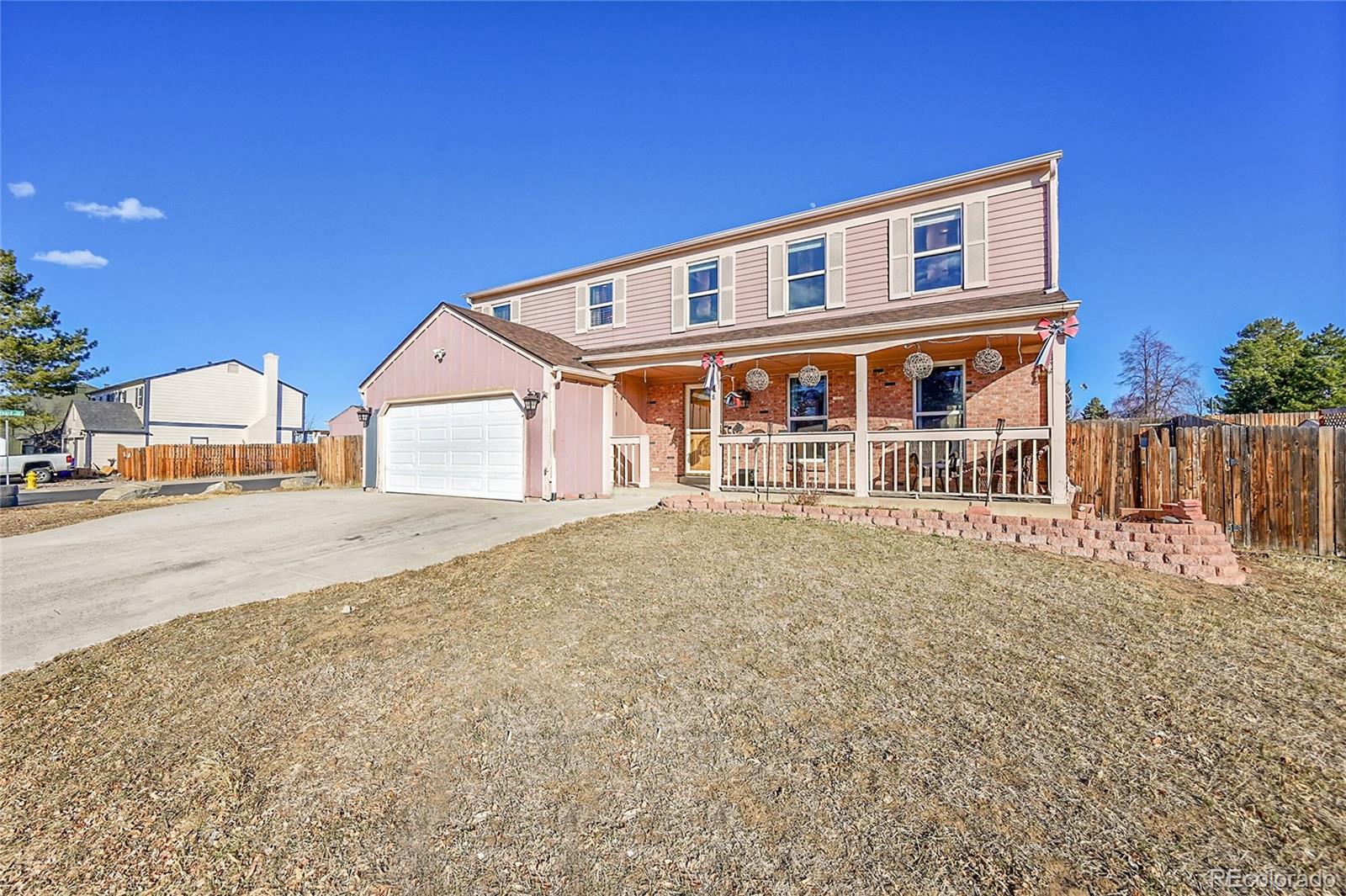 MLS Image #1 for 2518 s ouray way,aurora, Colorado