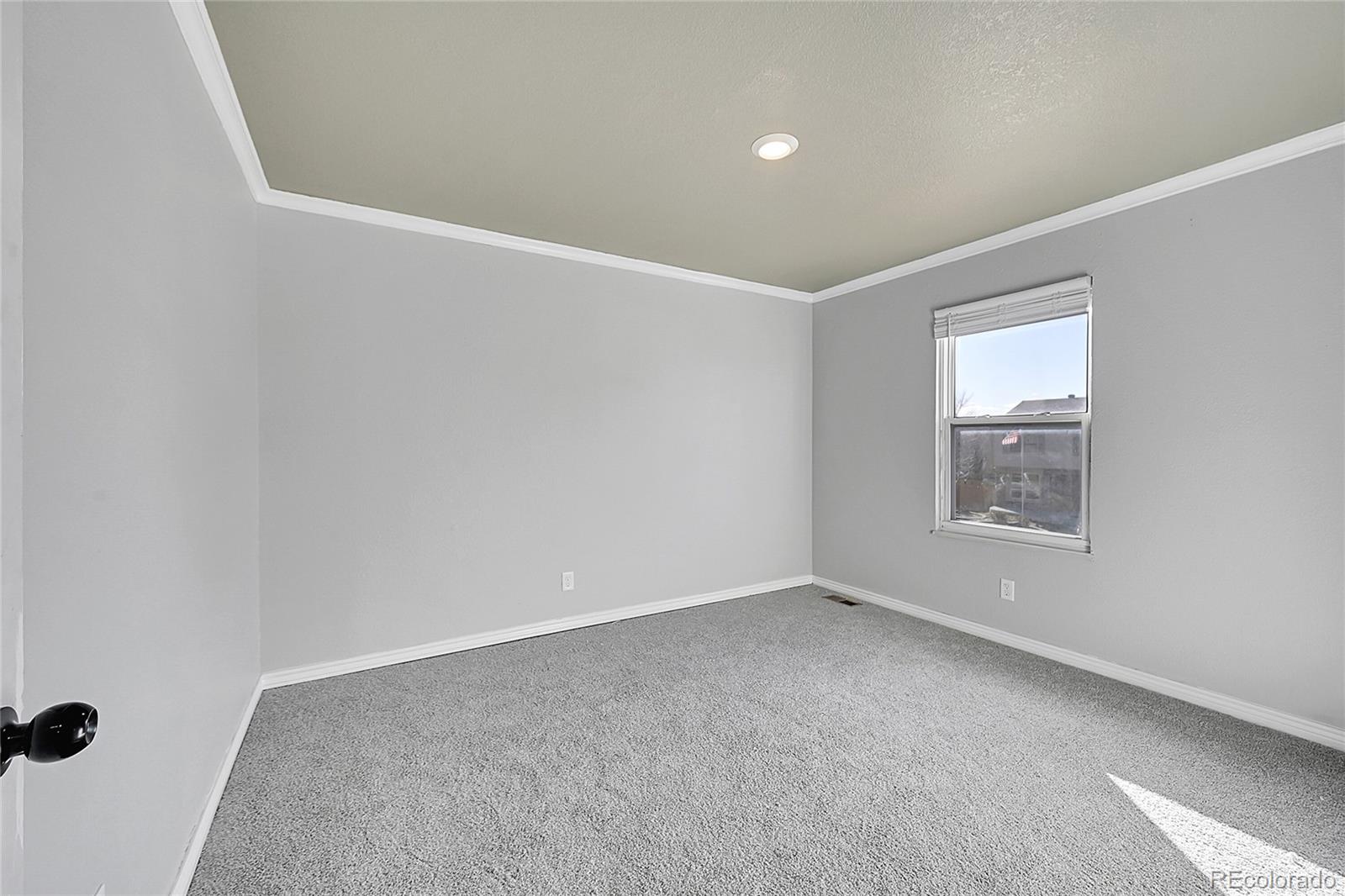 MLS Image #20 for 2518 s ouray way,aurora, Colorado