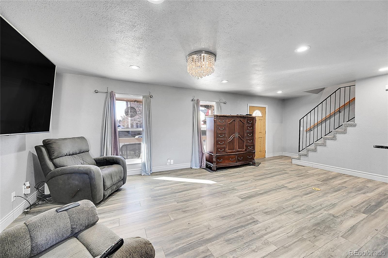 MLS Image #30 for 2518 s ouray way,aurora, Colorado