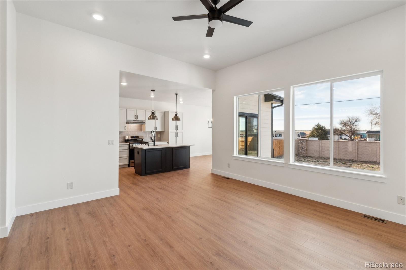 MLS Image #3 for 35  johnson circle,keenesburg, Colorado