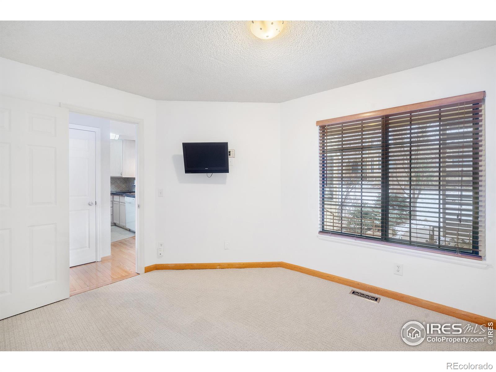 MLS Image #22 for 4862 e kentucky avenue,denver, Colorado