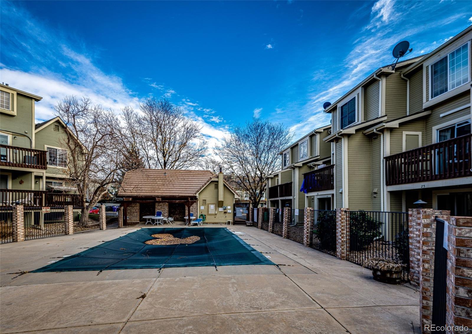 MLS Image #18 for 1885 s quebec way,denver, Colorado