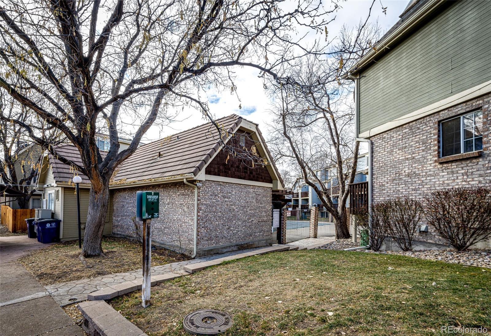 MLS Image #19 for 1885 s quebec way,denver, Colorado