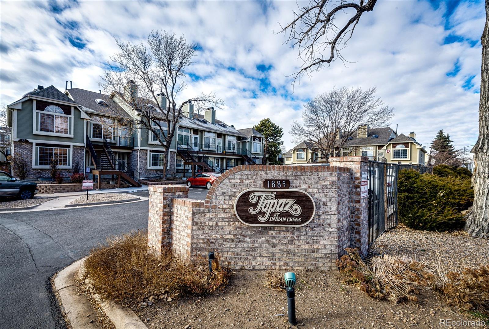 MLS Image #2 for 1885 s quebec way,denver, Colorado