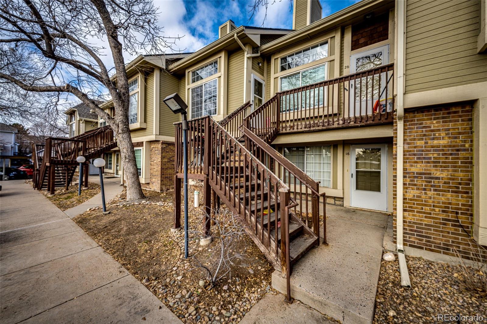 MLS Image #3 for 1885 s quebec way,denver, Colorado