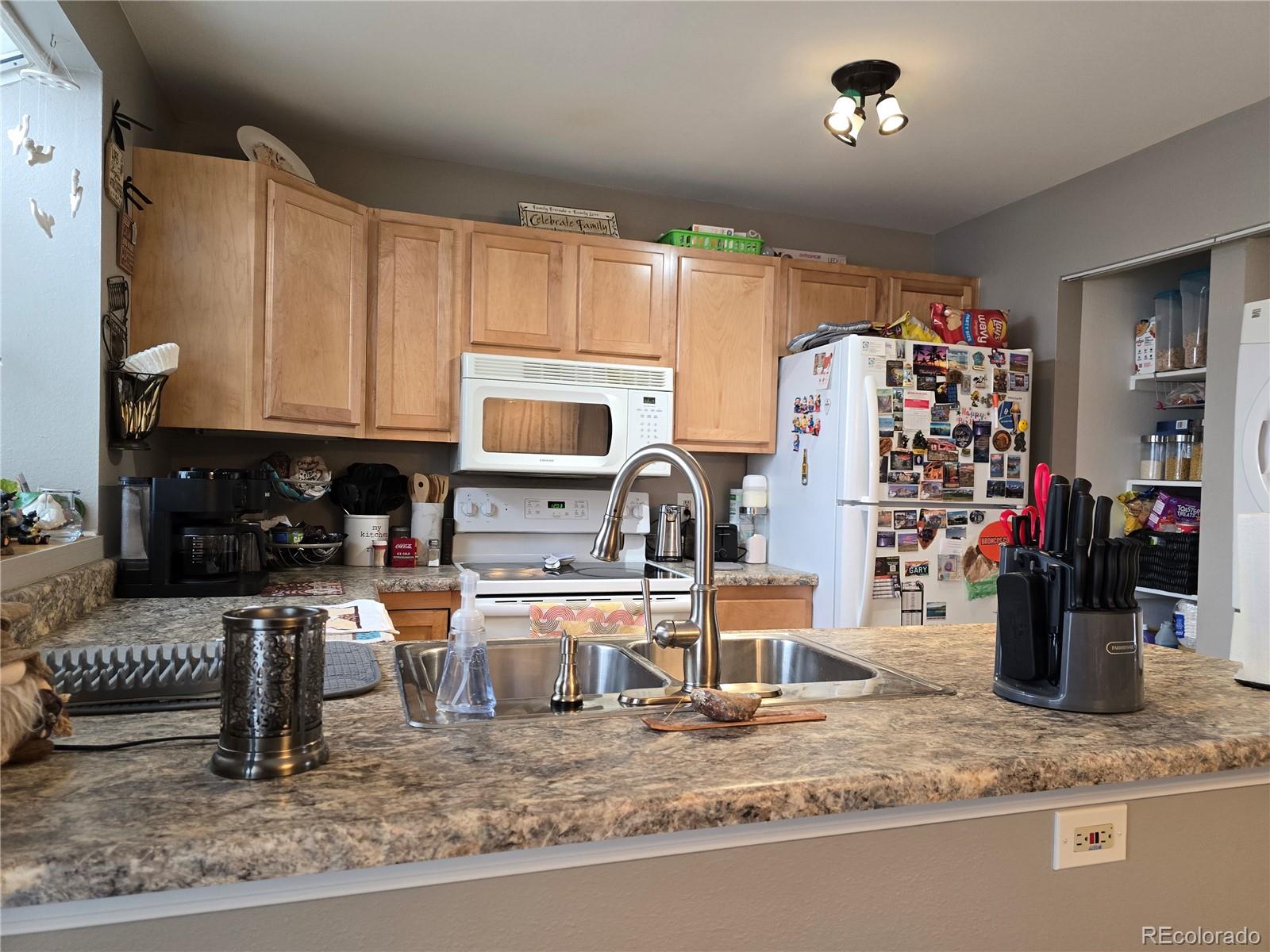 MLS Image #11 for 4211 e 94th avenue,thornton, Colorado