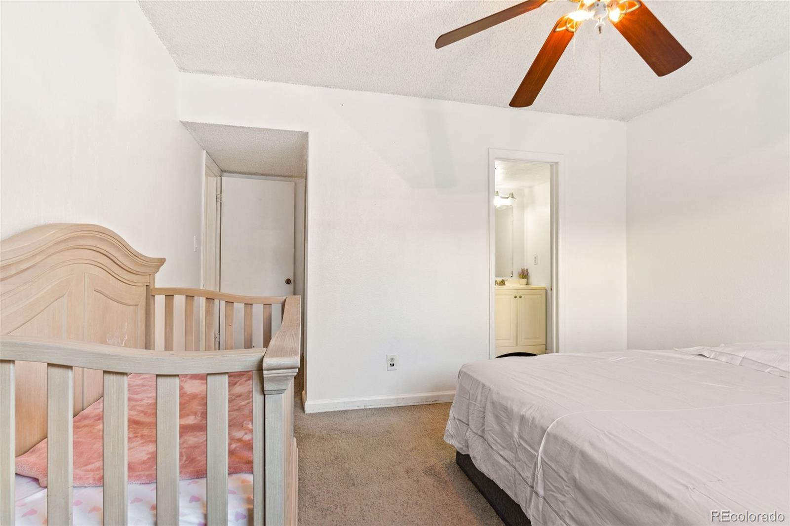 MLS Image #12 for 4653 s lowell boulevard,denver, Colorado