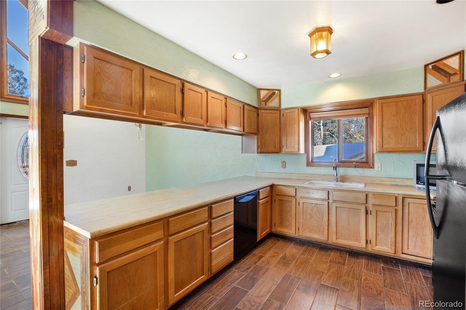 MLS Image #15 for 131 w nevada circle,florissant, Colorado