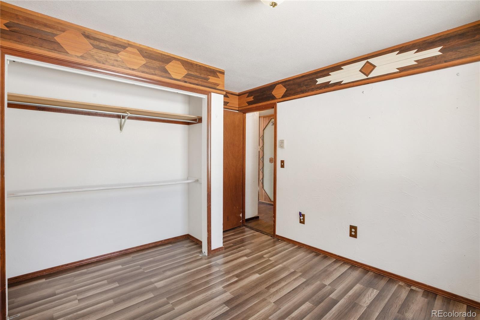 MLS Image #32 for 131 w nevada circle,florissant, Colorado