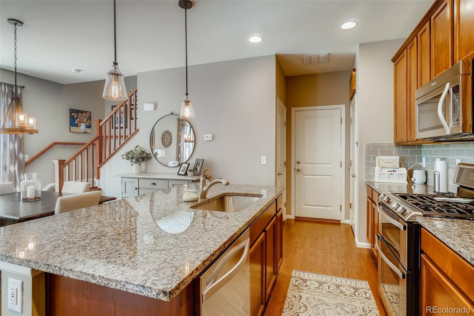 MLS Image #12 for 1567 s dallas circle,denver, Colorado