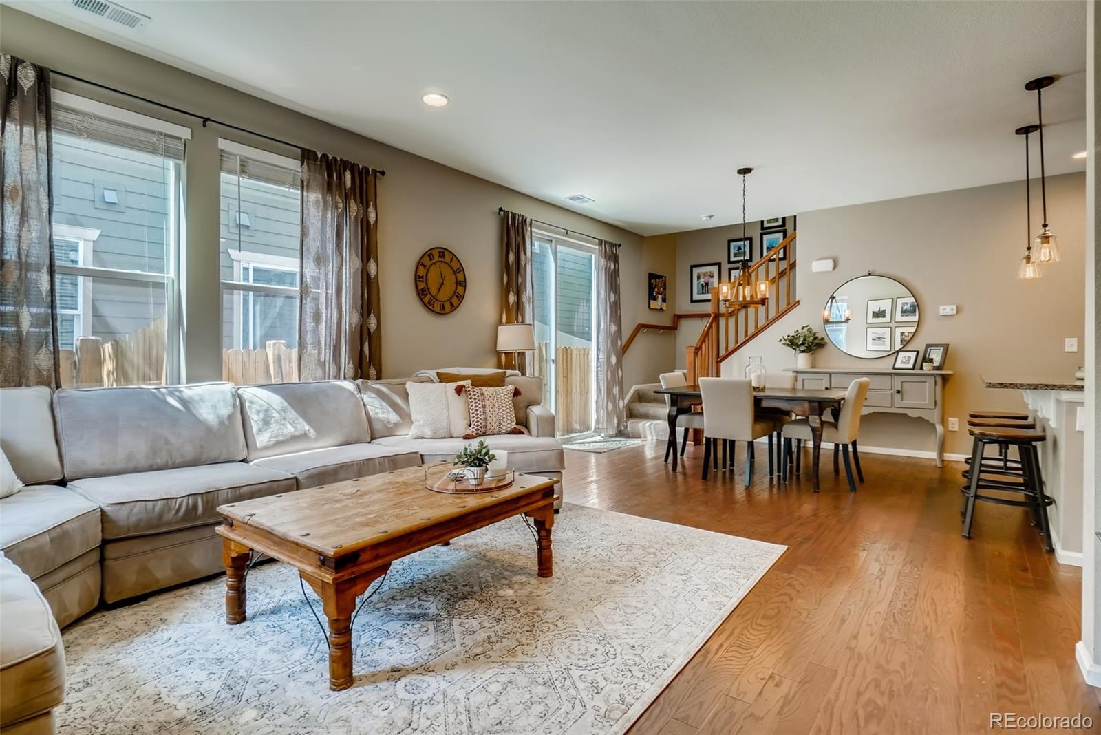 MLS Image #4 for 1567 s dallas circle,denver, Colorado