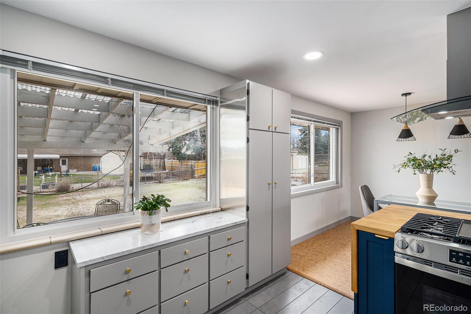 MLS Image #9 for 6576 s lincoln street,centennial, Colorado