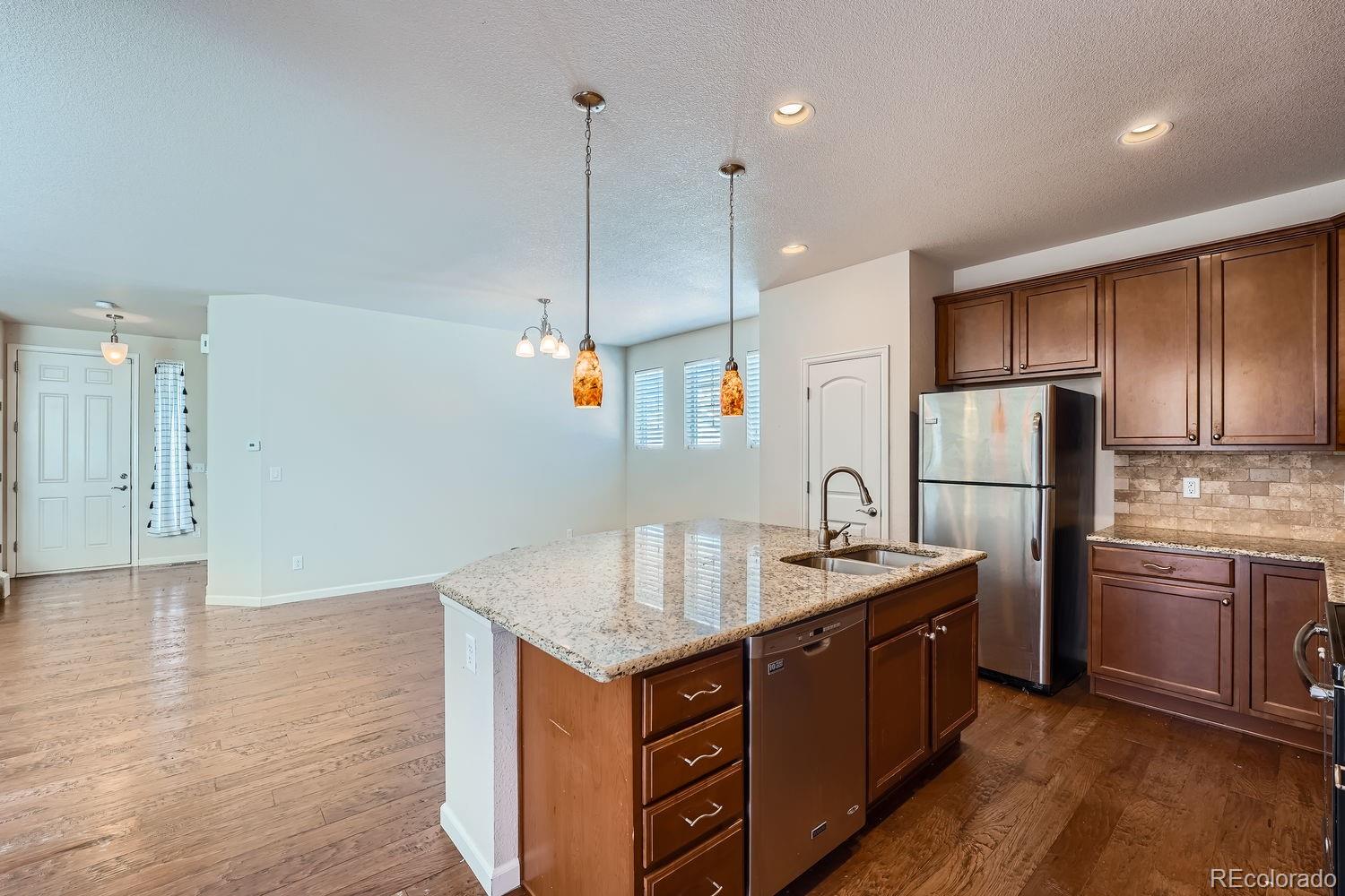 MLS Image #11 for 1344 s coolidge circle,aurora, Colorado