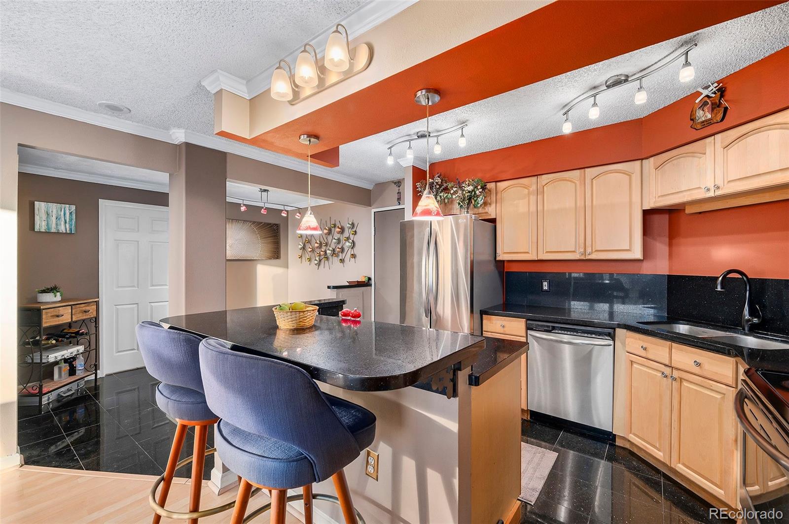 MLS Image #6 for 1301  speer boulevard,denver, Colorado