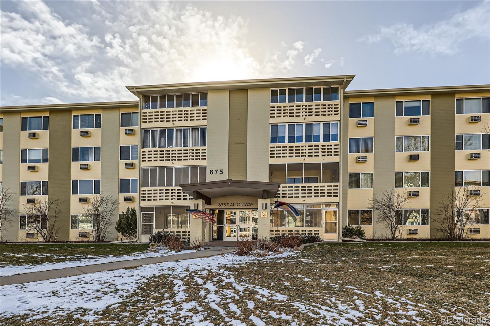 MLS Image #1 for 675 s alton way 7a,denver, Colorado