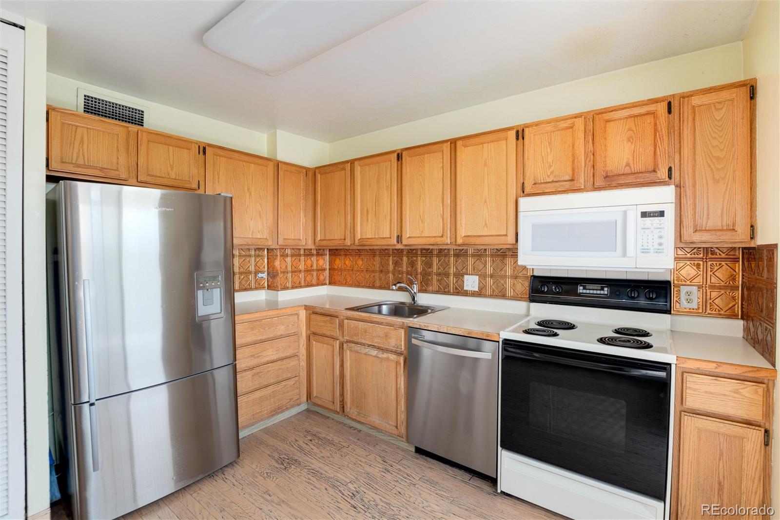 MLS Image #9 for 1200 n humboldt street,denver, Colorado