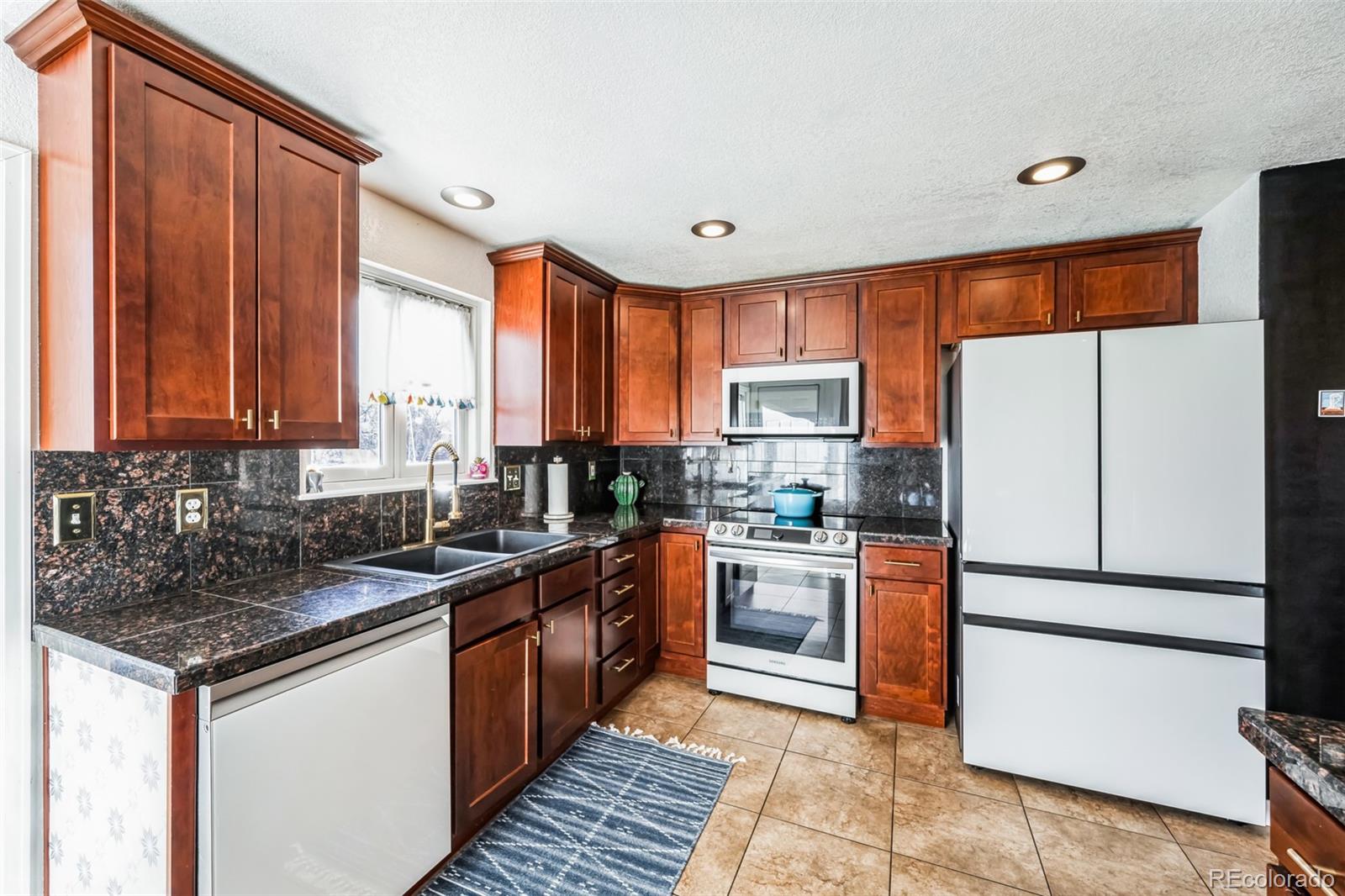 MLS Image #4 for 10432  hoyt street,broomfield, Colorado