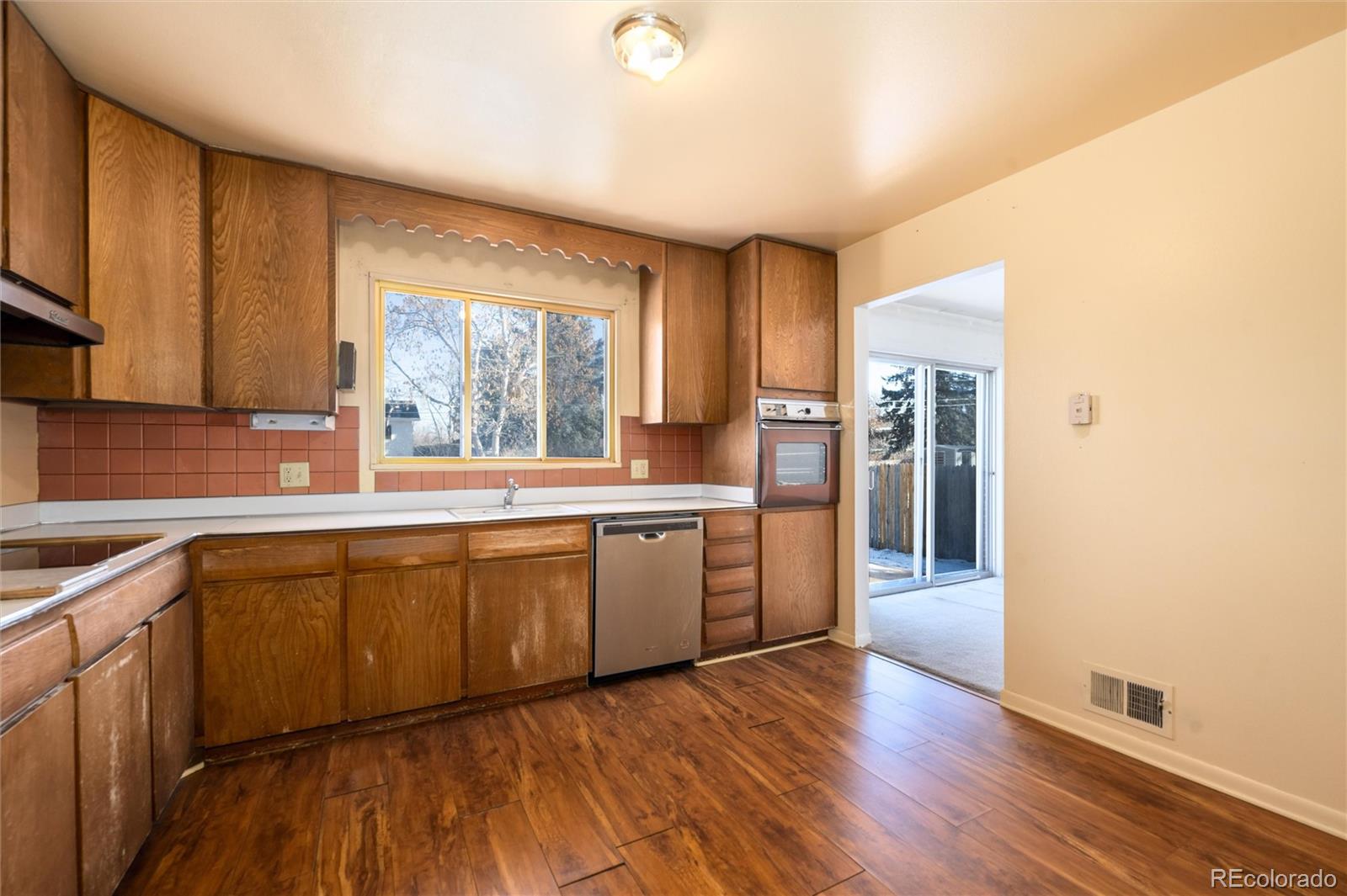 MLS Image #11 for 6740 s clarkson street,centennial, Colorado